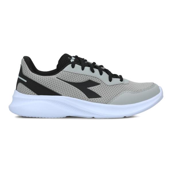 Diadora Robin 6