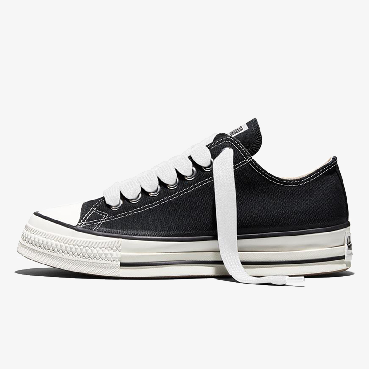 Chuck Taylor Throwback, Crna