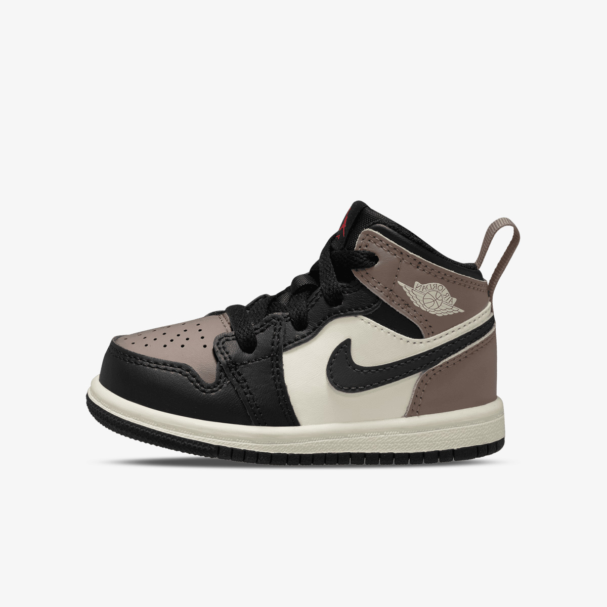 Air 1 Mid, Crna