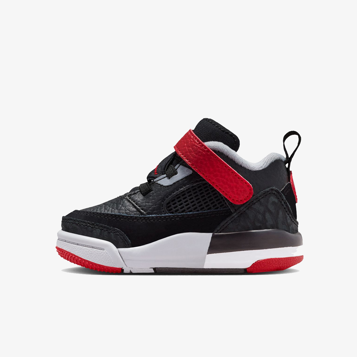 Spizike Low, Crna