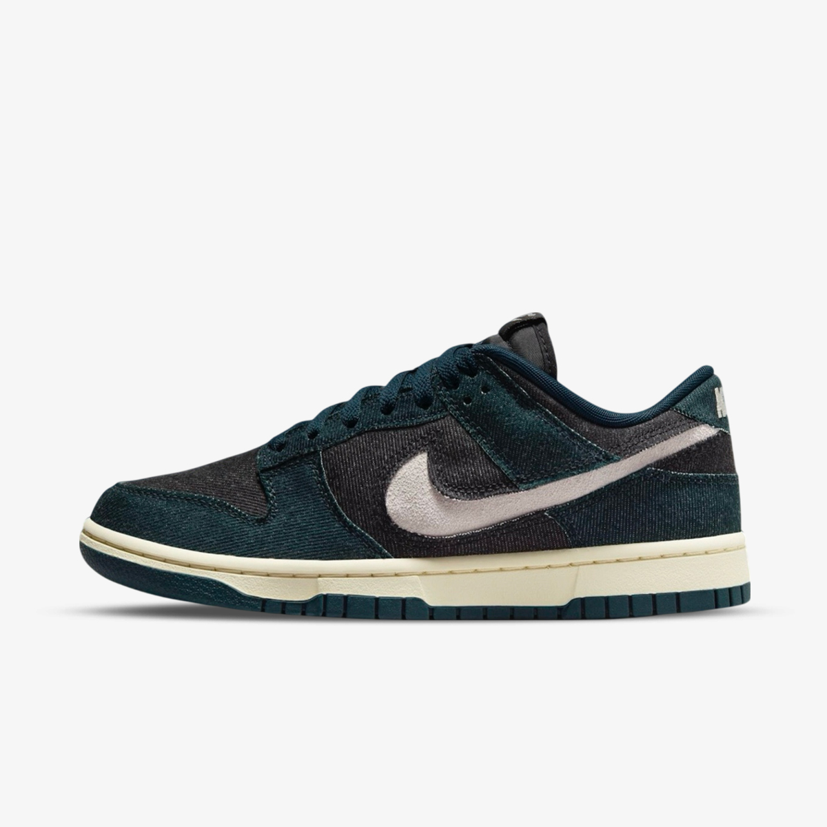 Dunk Low Sea