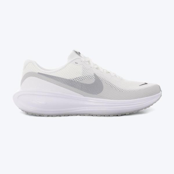 Nike revolution 8