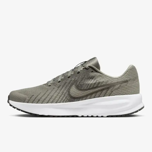 Nike Run Defy