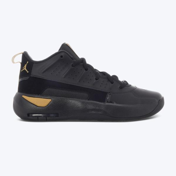 Jordan max aura 7