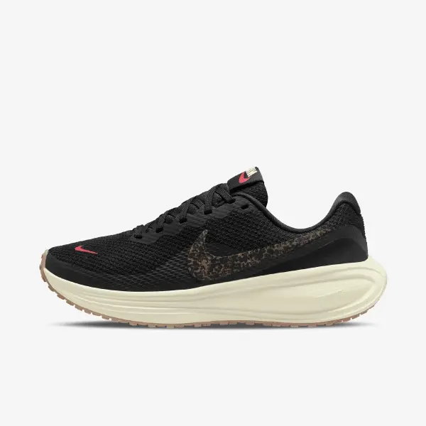 Nike Revolution 8 Print