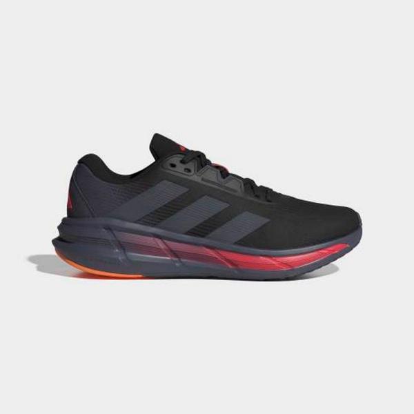 Adidas questar 3