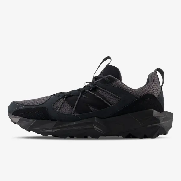New Balance Tektrel