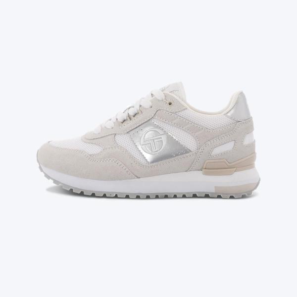 Sergio Tacchini chase